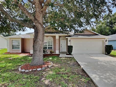 332 valley edge dr minneola fl 34715  The Zestimate for this house is $344,700, which has decreased by $7,142 in the last 30 days
